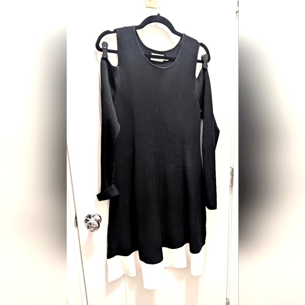 Eliza J Black And White Cold Shoulder Dress Size L